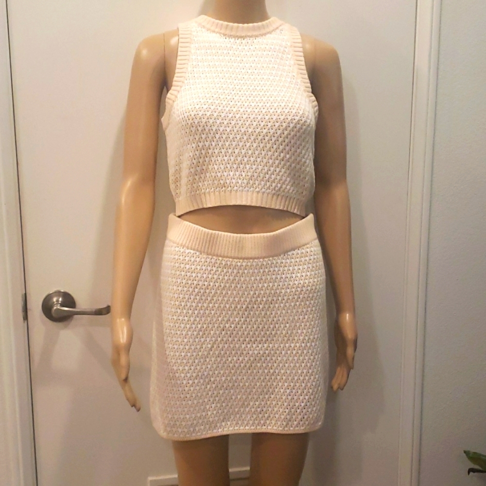Future Collective Size blouses XS Skirt S